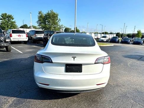 Used 2023 Tesla Model 3 Standard Range RWD image 8