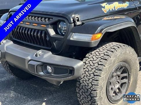 Used 2023 Jeep Wrangler Unlimited Sport w/ Xtreme 35 Tire Package AWD/4WD image 9