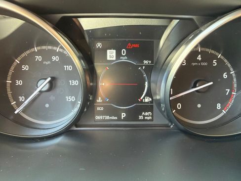 Used 2018 Land Rover Discovery Sport HSE AWD/4WD image 6