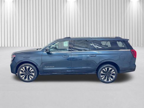 New 2025 Ford Expedition Max Platinum w/ Driver's Package AWD/4WD image 8
