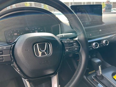 Certified 2023 Honda Civic Touring image 11
