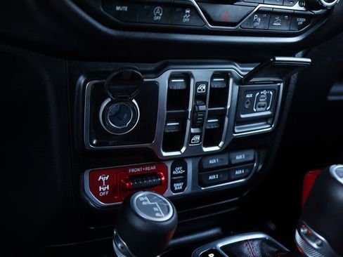 Used 2021 Jeep Wrangler Unlimited Rubicon image 21