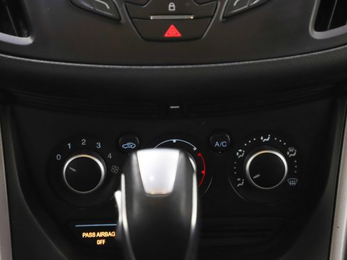 Used 2016 Ford Escape SE w/ SE Leather Comfort Package image 16