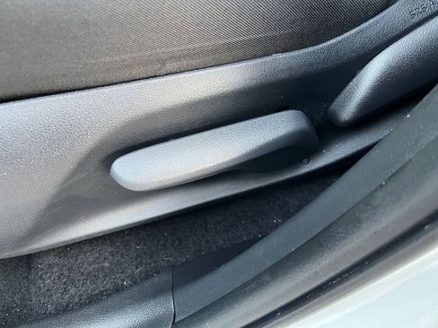 Used 2025 Toyota RAV4 LE image 23