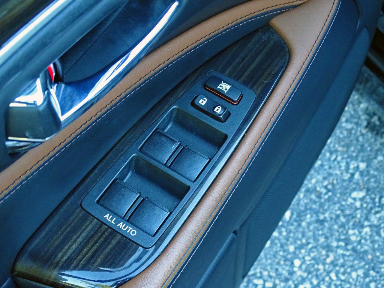 Used 2017 Lexus LS 460 w/ F Sport Midnight Edition RWD image 18