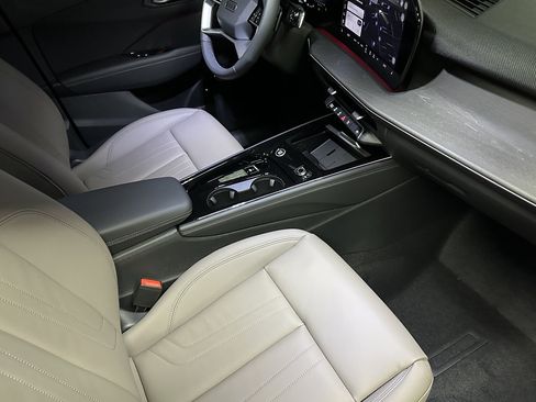 New 2026 Audi Q3 quattro 2.0T AWD/4WD image 14