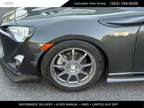 Used 2015 Scion FR-S RWD image 24