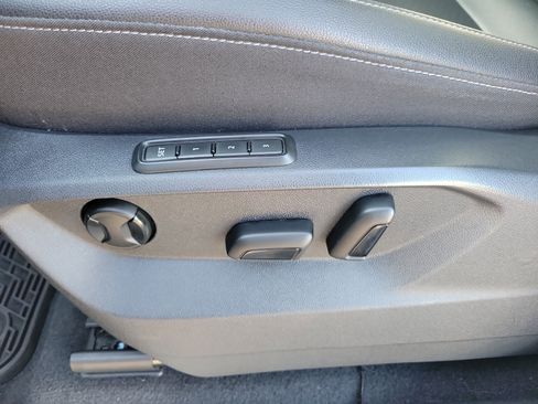 Used 2019 Volkswagen Atlas SEL image 27