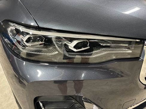 Used 2021 BMW X7 xDrive40i w/ Premium Package AWD/4WD image 43