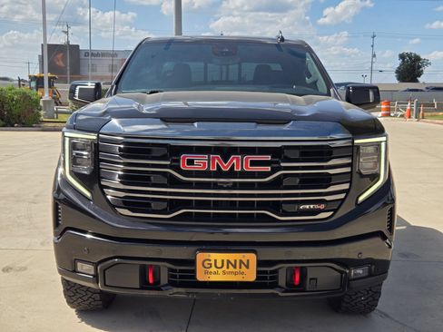 Certified 2024 GMC Sierra 1500 AT4 w/ Technology Package AWD/4WD image 2