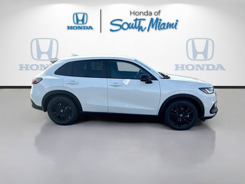 New 2026 Honda HR-V Sport image 8