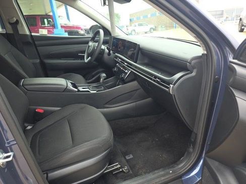 Used 2025 Hyundai Tucson SEL AWD/4WD image 13