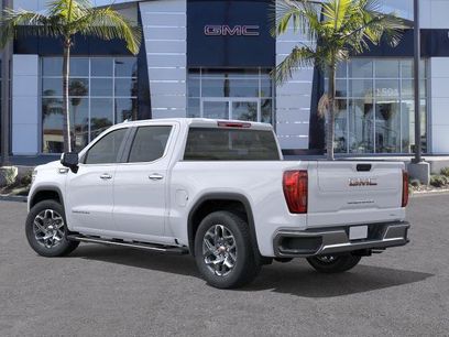 New 2026 GMC Sierra 1500 SLT w/ SLT Premium Package