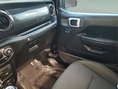 Used 2020 Jeep Gladiator Sport w/ Quick Order Package 23S image 25