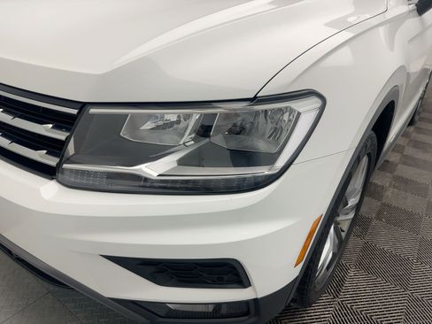 Used 2020 Volkswagen Tiguan SEL image 11