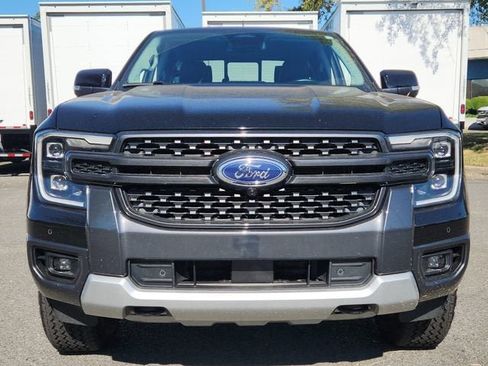 Used 2024 Ford Ranger Lariat w/ FX4 Off-Road Package image 8