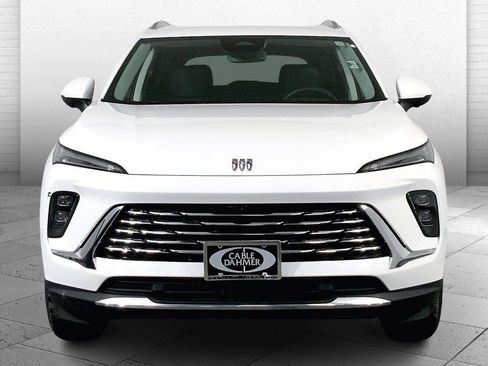 Used 2025 Buick Envision Preferred image 2