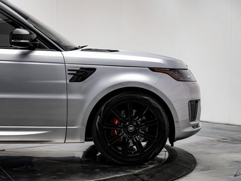 Used 2021 Land Rover Range Rover Sport HST image 18