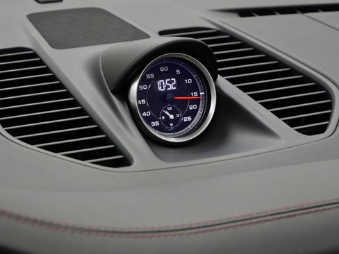 Used 2019 Porsche 911 Turbo S image 27