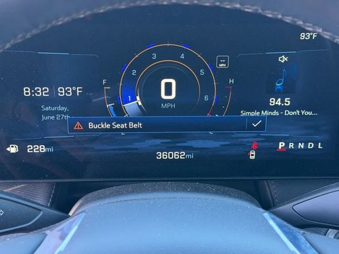 Used 2025 Chevrolet Equinox LT w/ Convenience Package II FWD image 8