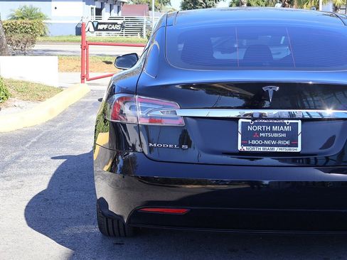 Used 2017 Tesla Model S 100D image 13