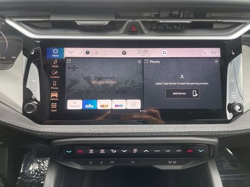 New 2026 Jeep Cherokee Laredo image 13