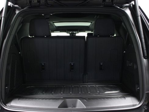 New 2026 GMC Yukon Elevation w/ Elevation Premium Package image 16