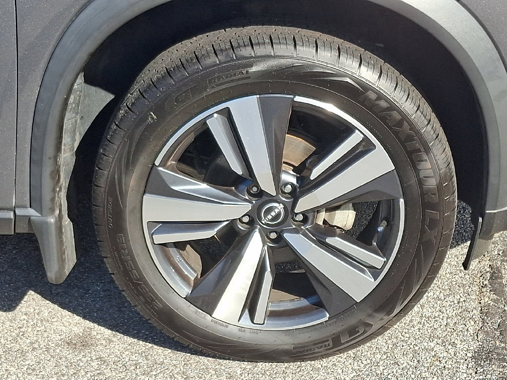 Certified 2023 Nissan Rogue SL w/ SL Premium Package AWD/4WD image 9