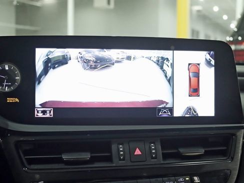 Used 2022 Lexus ES 350 Ultra Luxury image 20