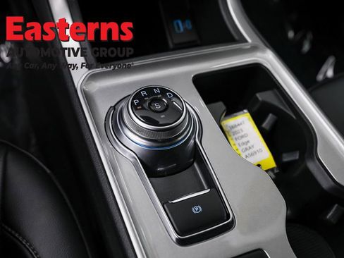 Used 2023 Ford Edge SEL image 13