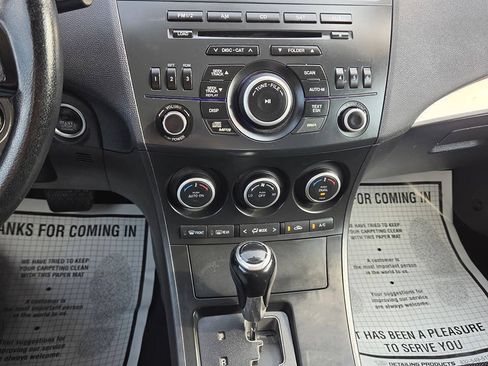 Used 2013 MAZDA MAZDA3 i Touring FWD image 9