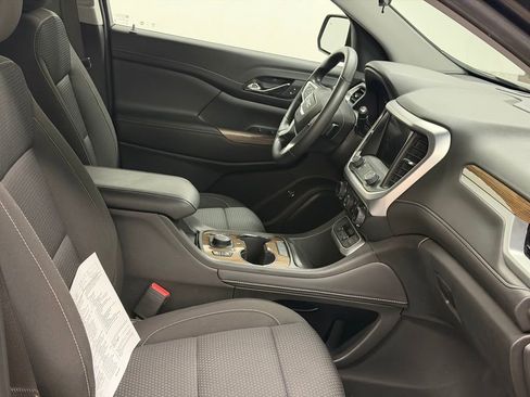 Certified 2023 GMC Acadia SLE w/ Driver Convenience Package image 23