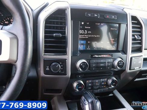 Used 2017 Ford F150 Lariat w/ Equipment Group 502A Luxury AWD/4WD image 20