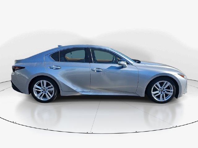 Used 2024 Lexus IS 300 w/ Comfort Package RWD image 2