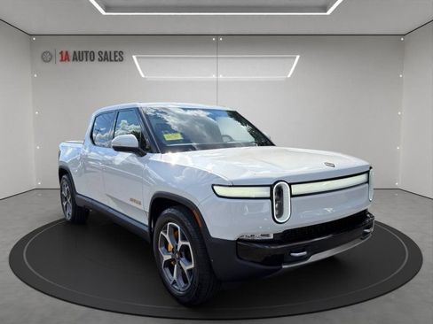 Used 2022 Rivian R1T Adventure AWD/4WD image 7