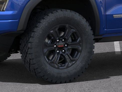 New 2025 GMC Canyon Elevation w/ Convenience Package image 9