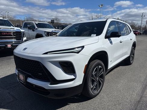 New 2025 Buick Enclave Sport Touring w/ Power Package image 7