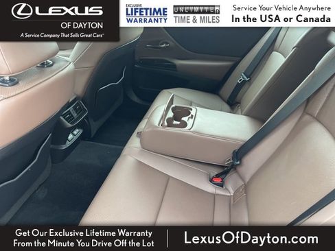 Certified 2023 Lexus ES 250 w/ Premium Package image 30