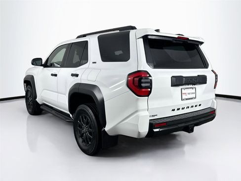 Certified 2025 Toyota 4Runner SR5 image 2