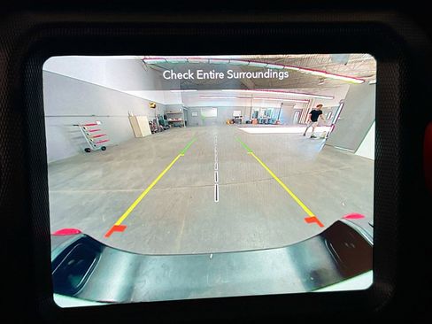 Used 2022 Jeep Gladiator Rubicon image 8