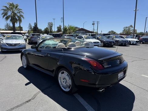 Used 2004 Lexus SC 430 Convertible RWD image 12