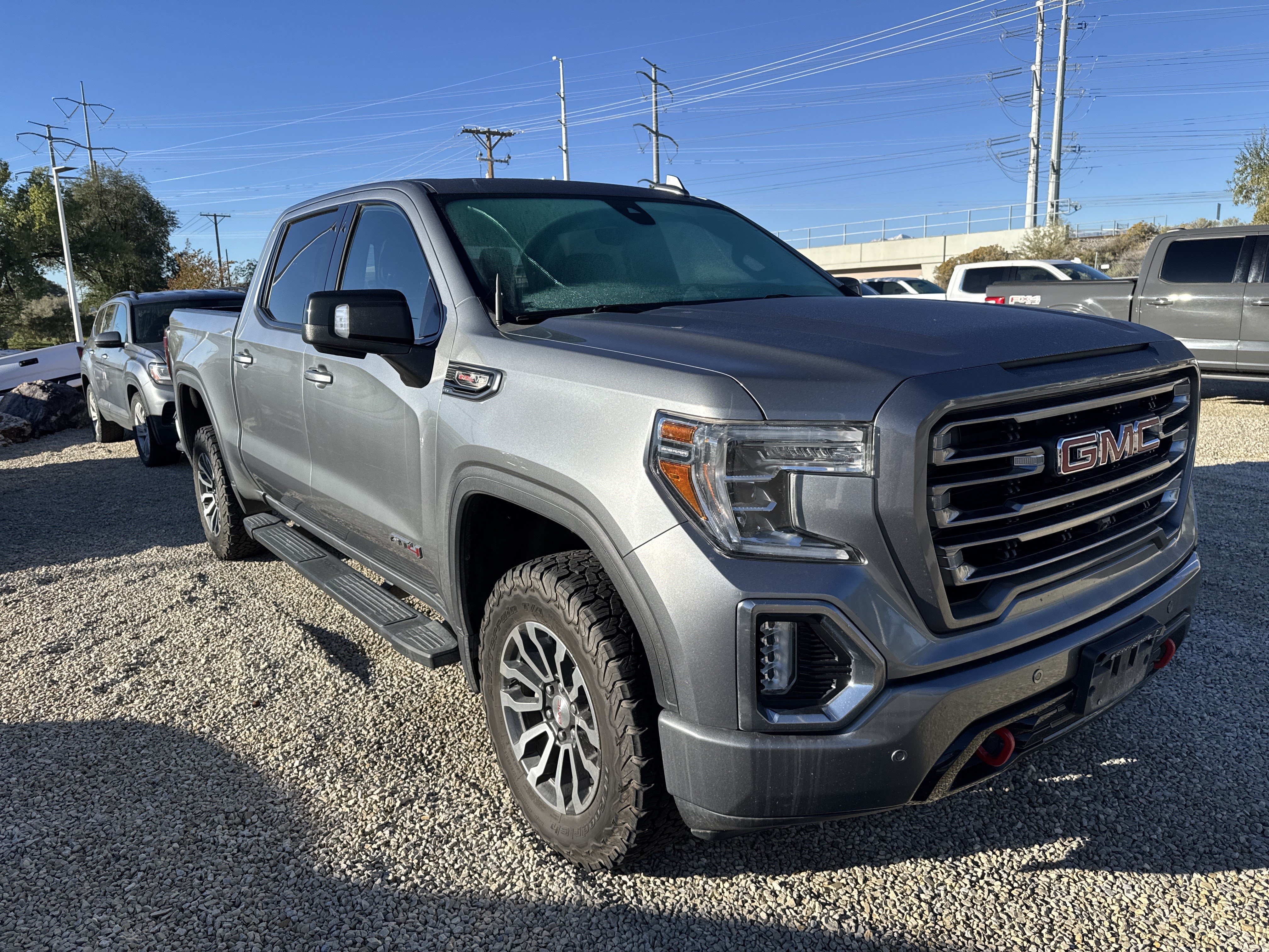 Used 2020 GMC Sierra 1500 AT4 w/ AT4 Premium Package AWD/4WD image 4