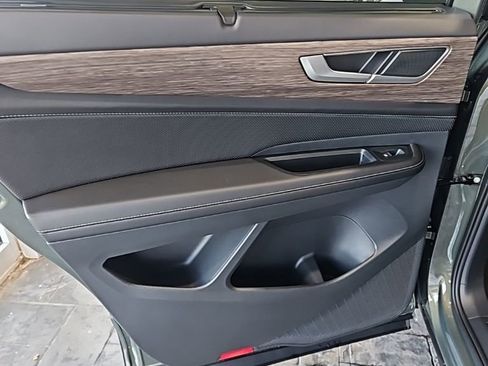 New 2026 Volkswagen Atlas SEL AWD/4WD image 22