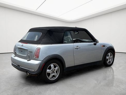Used 2005 MINI Cooper Convertible FWD image 8
