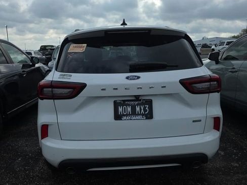 Used 2023 Ford Escape ST-Line w/ Equipment Group 301A FWD image 3