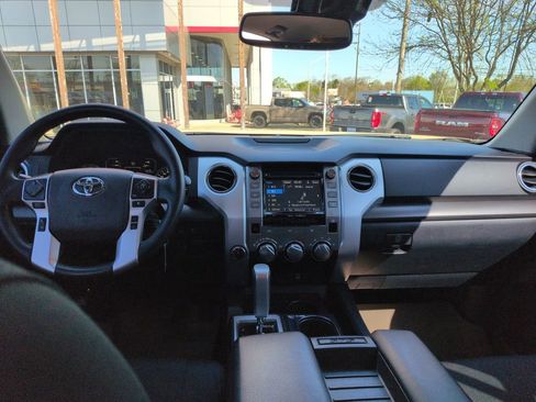 Used 2019 Toyota Tundra SR5 w/ TRD Off Road Package image 12