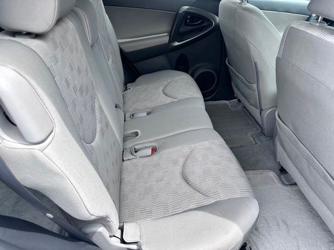 Used 2011 Toyota RAV4 2WD w/ Base L4 Extra Value Pkg image 9