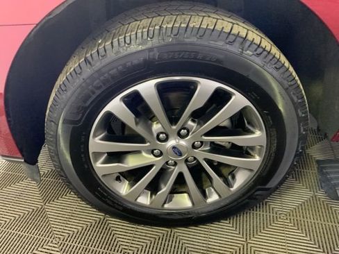 Used 2018 Ford Expedition Max Limited image 11