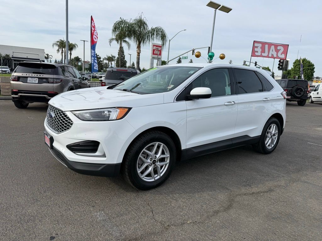 Used 2024 Ford Edge SEL AWD/4WD image 3