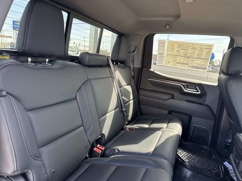 New 2025 Chevrolet Silverado 1500 RST AWD/4WD image 25